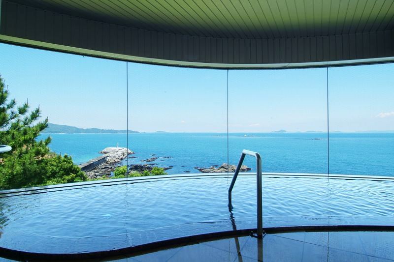 @Japan Travel: An onsen with a view. Dip into the soothing waters of ...