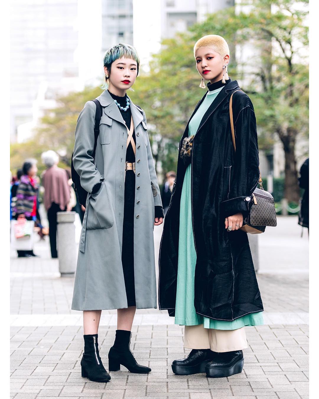 @Tokyo Fashion: Saki and Rabu (@iii_nxx) on the street in Tokyo with ...