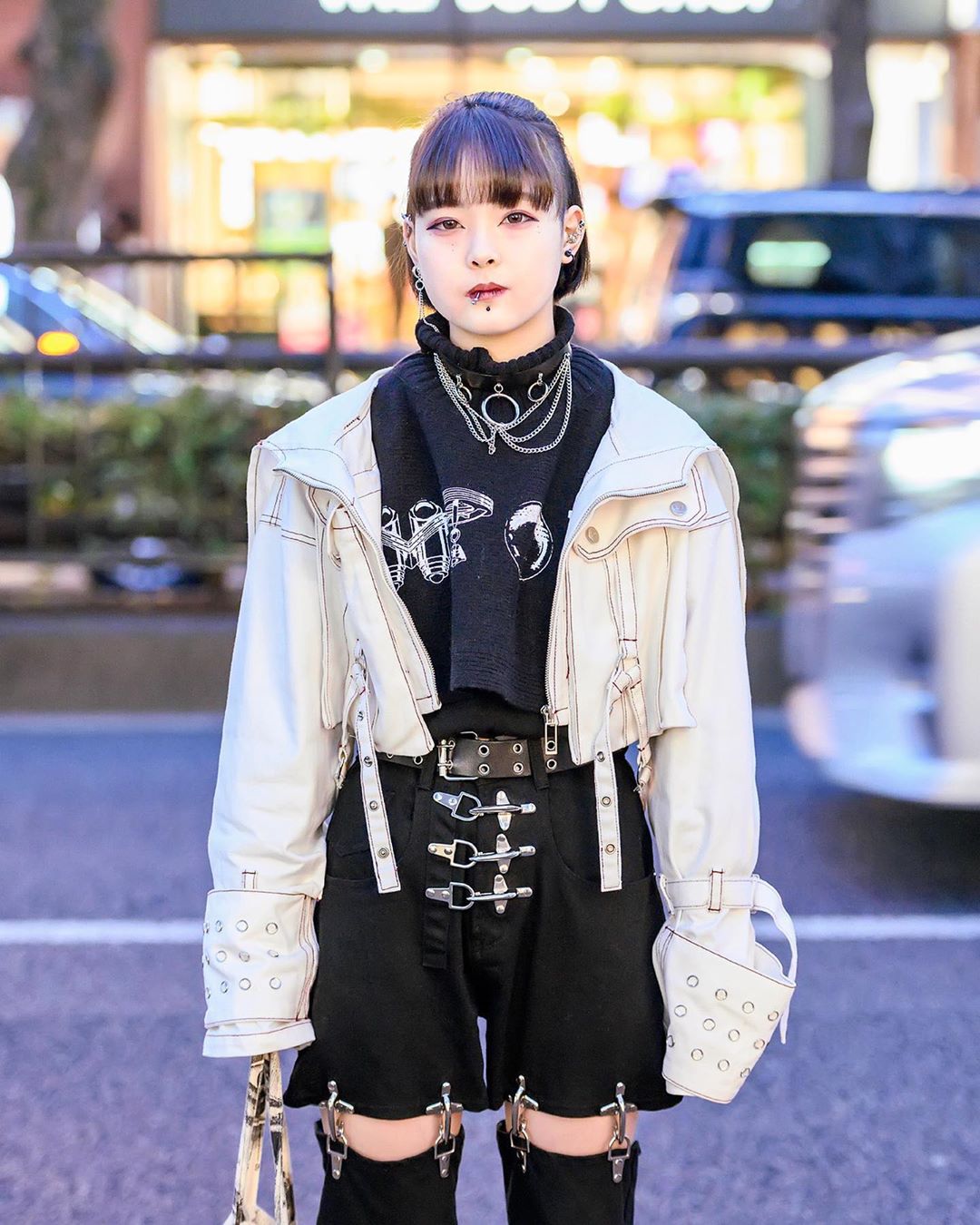 Tokyo Fashion: 17-year-old Japanese student Moena (@_anoyumede_) on the ...