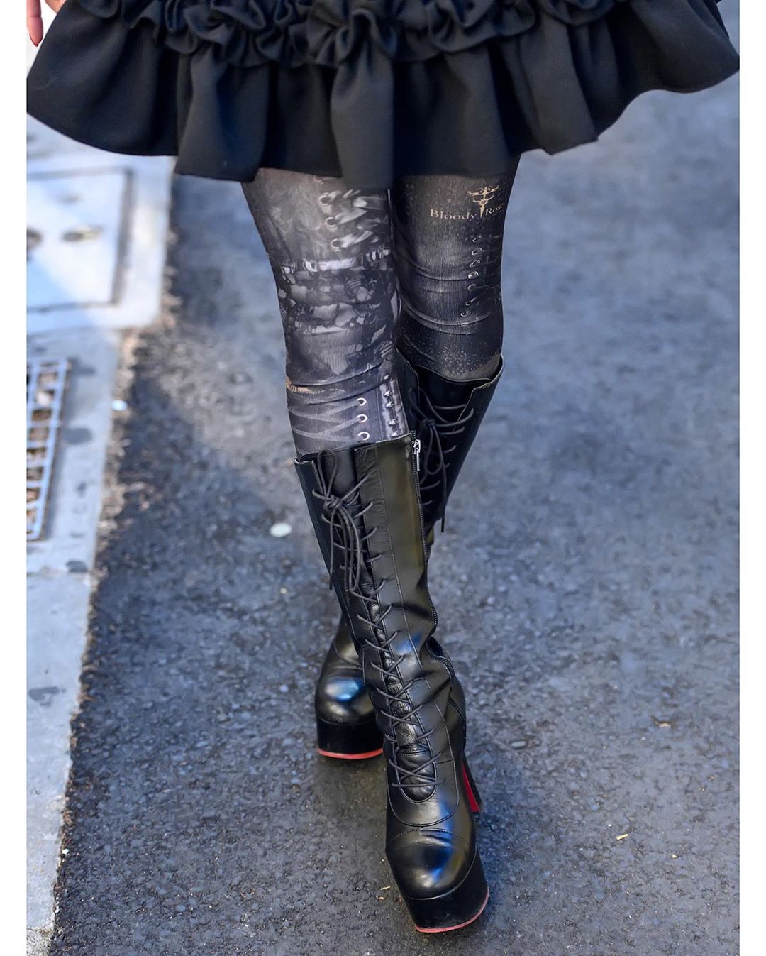 Tokyo Fashion: Japanese gothic lolita Sana Seine (@sana_seine) on the ...