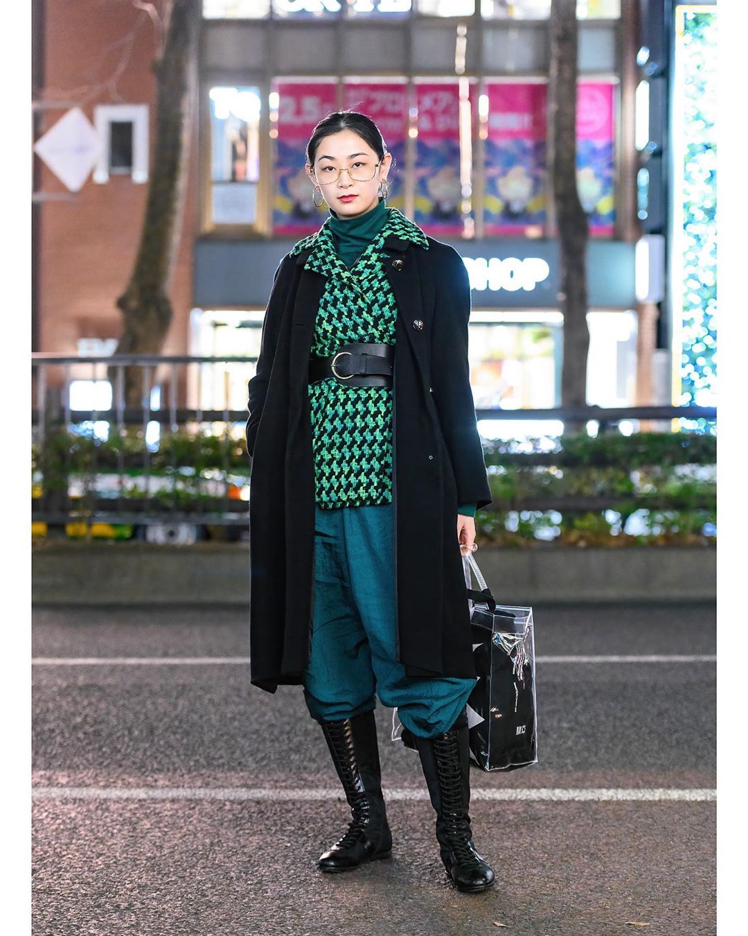 Tokyo Fashion: 19-year-old Japanese design student Suzu (@uzus_awazemu ...