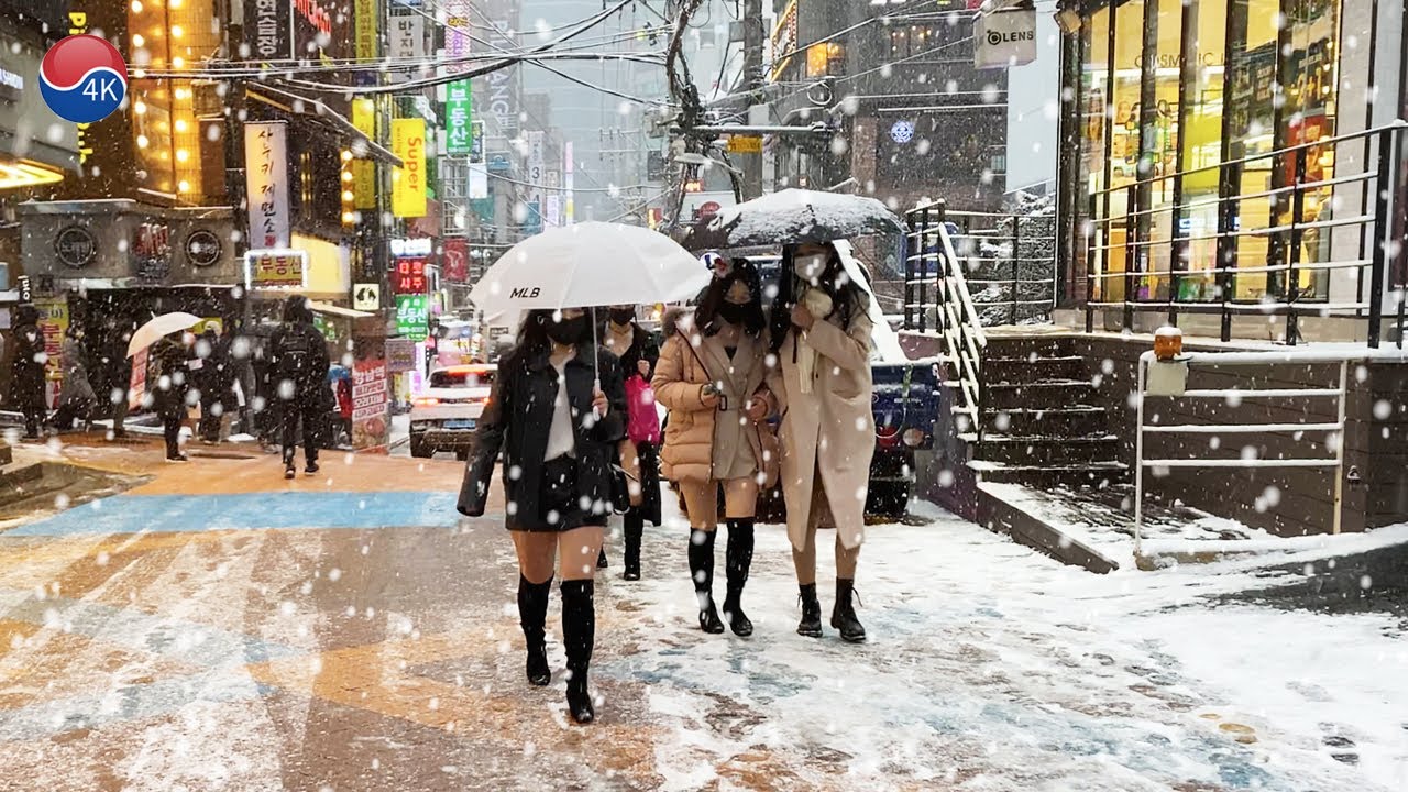 Snowy GANGNAM, Dec 18, 2021, The First Heavy Snowfall in Seoul. 4K ...